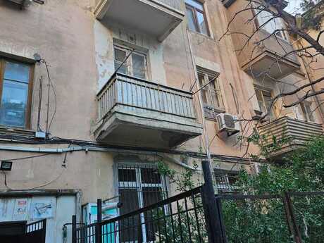 Elan №6317564 - Bakı, 8 Noyabr m., 3 otaqlı, 85 m², 2/3 mərtəbə