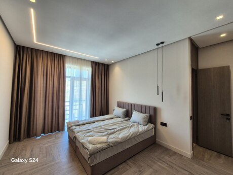 3 otaqlı mənzil, 158 m², Səbail: 310 000 ₼ 3