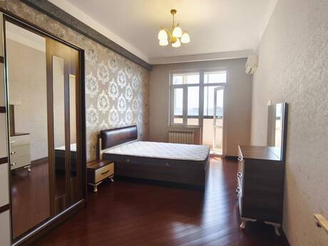 Kirayə 3 otaqlı mənzil, 130 m², Gənclik: 1 300 ₼/ay 4