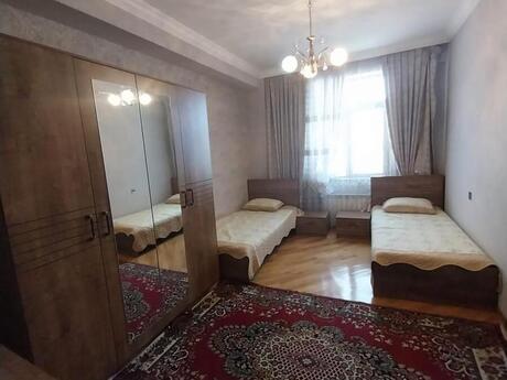 3 otaqlı mənzil, 149 m², 20 Yanvar: 335 000 ₼ 3
