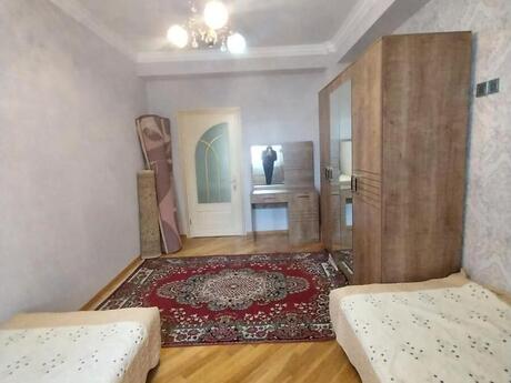 3 otaqlı mənzil, 149 m², 20 Yanvar: 335 000 ₼ 4