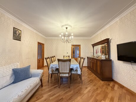 4 otaqlı mənzil, 90 m², Bakıxanov: 230 000 ₼ 4