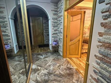 6 otaq · 236 m² · 5/10 mərtəbə, 20 Yanvar