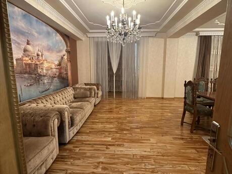 20 Yanvarda 6 otaqlı yeni tikili mənzil satılır, 236 m², 760 000 AZN, şəkil 2 / 12