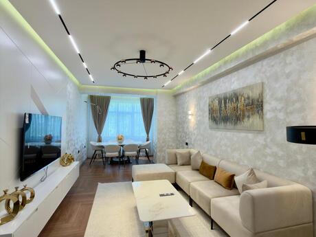 Elan №6315312 - Bakı, Gənclik m., 4 otaqlı, 142 m², 3/16 mərtəbə