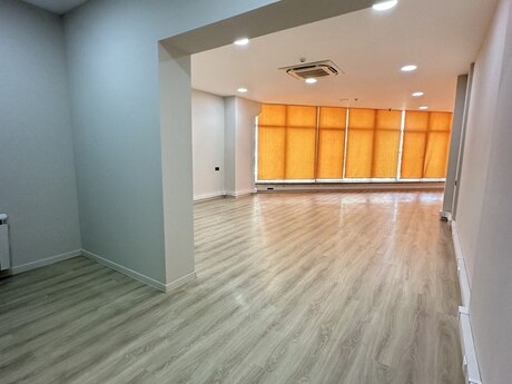 Elan №6317846 - Bakı, İnşaatçılar m., 9 otaqlı, 476 m²