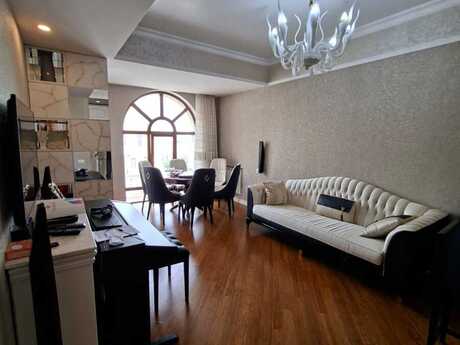 Elan №6317943 - Bakı, Nəriman Nərimanov m., 4 otaqlı, 100 m², 8/8 mərtəbə