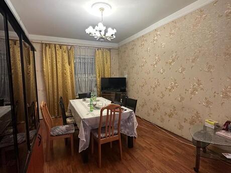 5-room apartment, 135 m², Azadlıq Prospekti: 259 000 ₼ 2