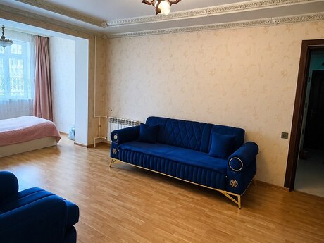 2-room apartment, 50 m², Bakıxanov: 120 000 ₼ 2