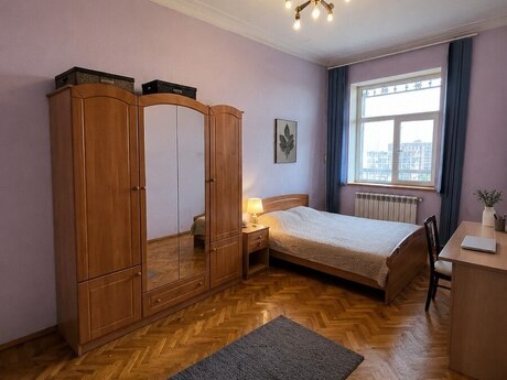 3-room apartment for rent, 100 m², Nizami: 999 ₼/mo 5