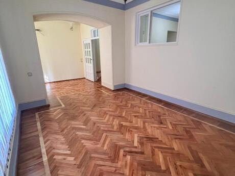 3-комн. офис - м. Ичеришехер - 80 м²