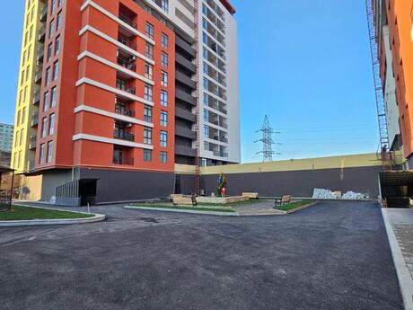 3 otaqlı mənzil, 113 m², Qara Qarayev: 265 000 ₼ 2