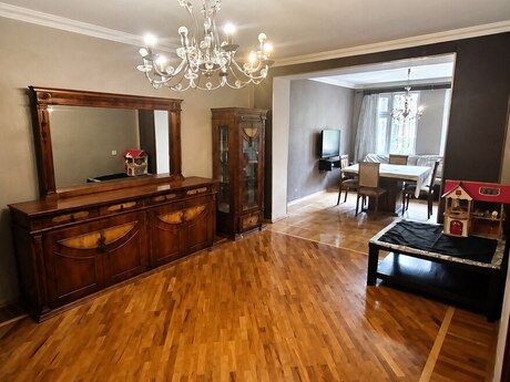 Elan №6318278 - Bakı, Gənclik m., 3 otaqlı, 93 m², 2/5 mərtəbə