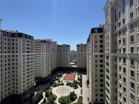 4 otaqlı mənzil, 180 m², Renessans Palace: 670 000 ₼ 2