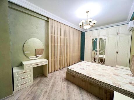 2-комн. новостройка - Насиминский  р. - 95 м²
