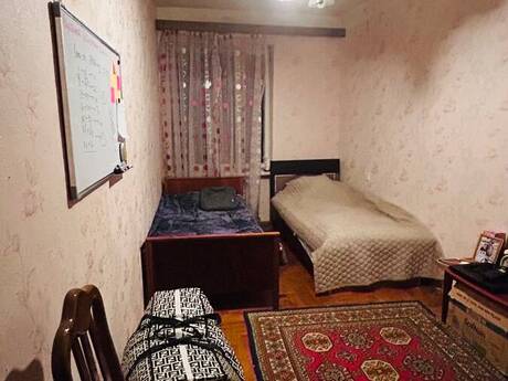 Gənclikdə 2 otaqlı köhnə tikili mənzil satılır, 65 m², 189 000 AZN, şəkil 3 / 12