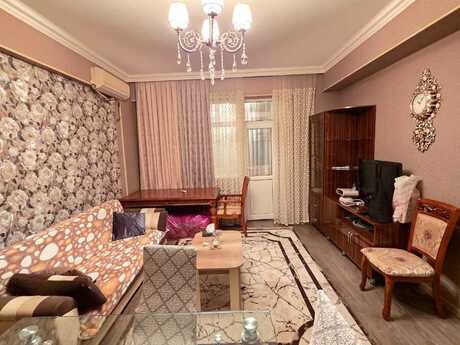 Elan №6318403 - Bakı, Əhmədli m., 2 otaqlı, 60 m², 2/13 mərtəbə