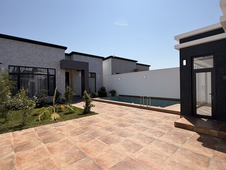 4 otaqlı həyət evi/bağ evi - Mərdəkan q. - 155 m²
