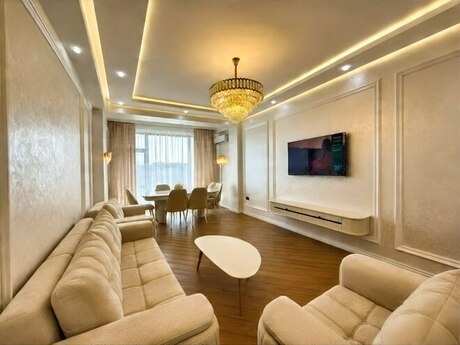 Elan №6318435 - Bakı, Nəriman Nərimanov m., 3 otaqlı, 133 m², 16/18 mərtəbə