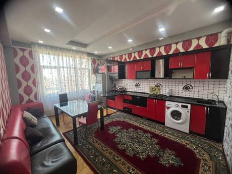 3 otaqlı mənzil, 153 m², 8 Noyabr: 390 000 ₼ 3