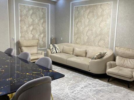 3 otaqlı mənzil, 122 m², Əhmədli: 315 000 ₼ 3