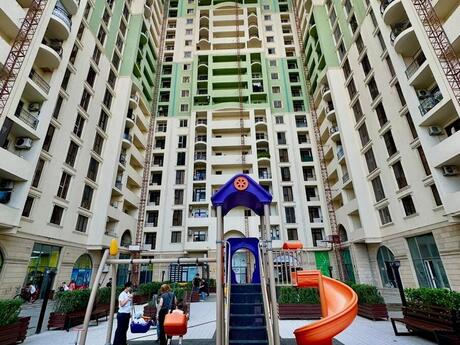 3 otaqlı mənzil, 146 m², Neftçilər: 320 000 ₼ 3