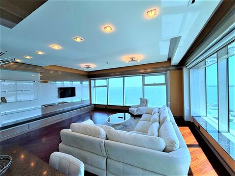 2-room apartment for rent, 120 m², Sahil: 4 500 ₼/mo 3