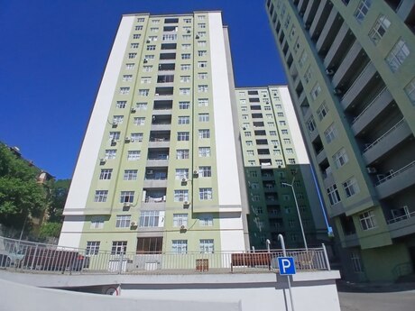 3 otaq · 114 m² · 8/17 mərtəbə, Əhmədli