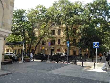 Elan №6318637 - Bakı, Sahil m., 3 otaqlı, 105 m², 3/4 mərtəbə