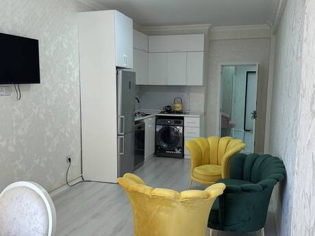 Объявление №6318621 - Баку, пос. Ени Ясамал, 2-комн., 82 м², 6/18 этаж
