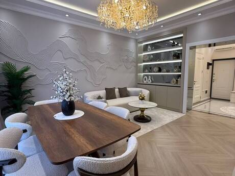 3 otaq · 138 m² · 6/7 mərtəbə, Ağ şəhər