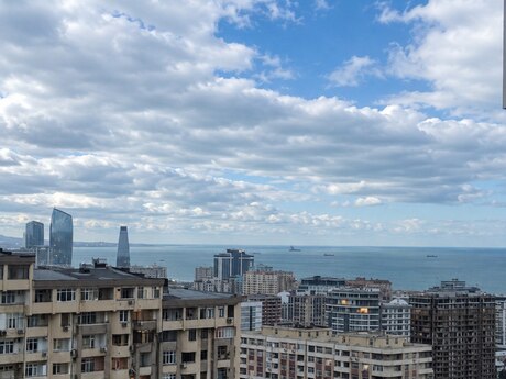 4 rooms · 220 m² · floor 17/21, Nizami