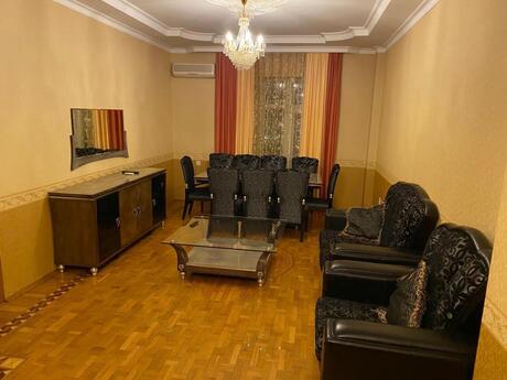 3-комн. новостройка - Наримановский р. - 135 м²