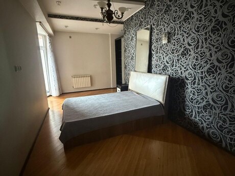 Аренда: 3-комнатная квартира, 110 м², 20 Yanvar: 750 ₼/мес 3