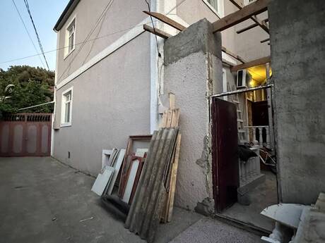 Elan №6319193 - Bakı, Azadlıq Prospekti m., 6 otaqlı, 200 m²