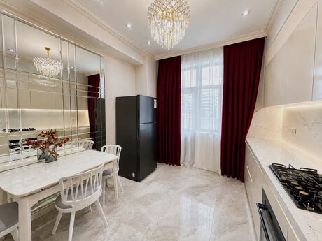 3 otaqlı mənzil, 115 m², 28 May: 435 000 ₼ 4