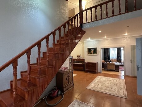 Elan №6318990 - Bakı, 8 Noyabr m., 4 otaqlı, 240 m², 13/13 mərtəbə