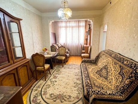 Elan №6319041 - Bakı, 20 Yanvar m., 2 otaqlı, 45 m², 4/5 mərtəbə