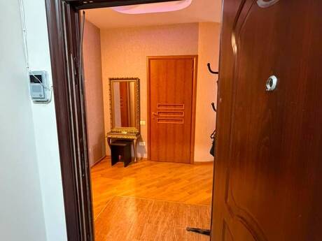Kirayə 2 otaqlı mənzil, 90 m², Nərimanov: 800 ₼/ay 2