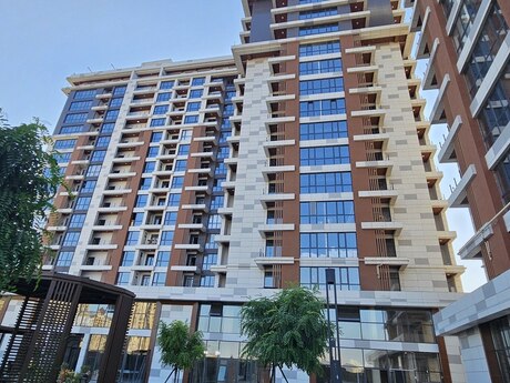 2 otaq · 97,4 m² · 4/17 mərtəbə, Lake City