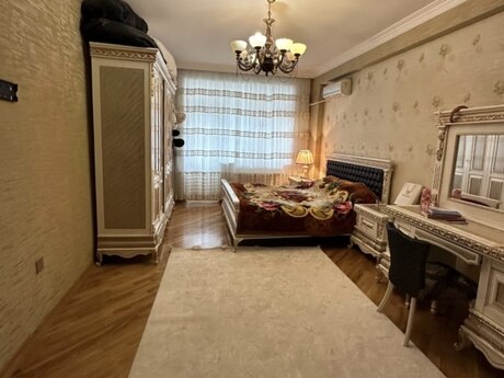 4-комнатная квартира, 137 м², 20 Yanvar: 330 000 ₼ 5