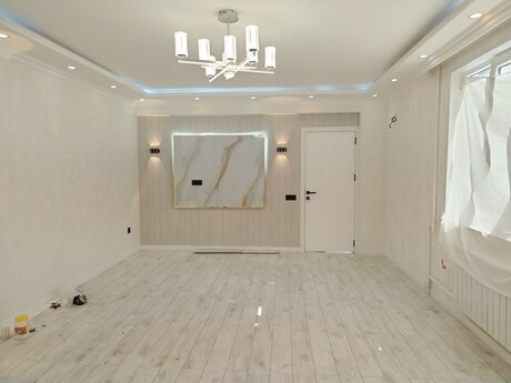Xalqlar Dostluğunda 4 otaqlı yeni tikili mənzil satılır, 120 m², 365 000 AZN, şəkil 2 / 12