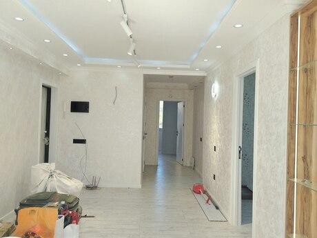 Xalqlar Dostluğunda 4 otaqlı yeni tikili mənzil satılır, 120 m², 365 000 AZN, şəkil 4 / 12