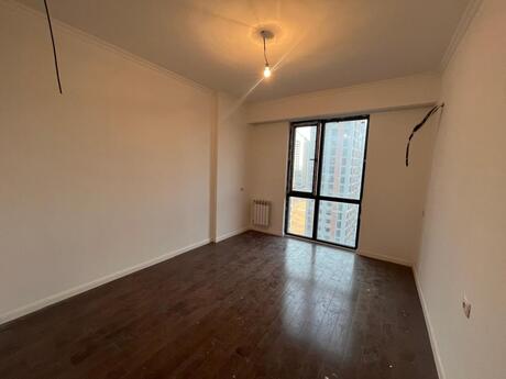 4 otaqlı yeni tikili - Yasamal r. - 103 m²
