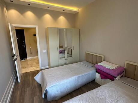2-комн. новостройка - м. 8 ноября - 62 м²