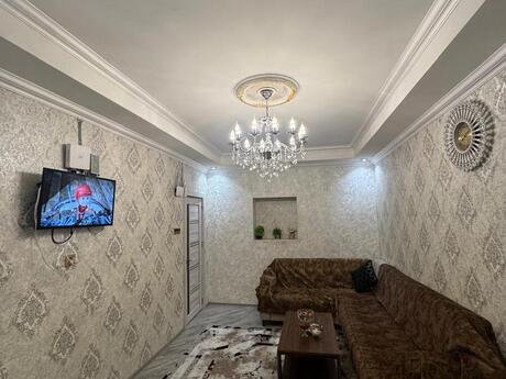 3-комнатная квартира, 80 м², 7-ci mikrorayon: 195 000 ₼ 2