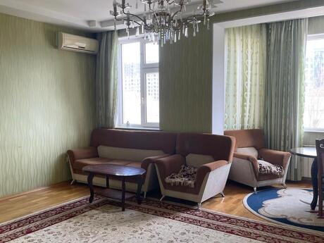 3 otaqlı mənzil, 110 m², İnşaatçılar: 310 000 ₼ 2