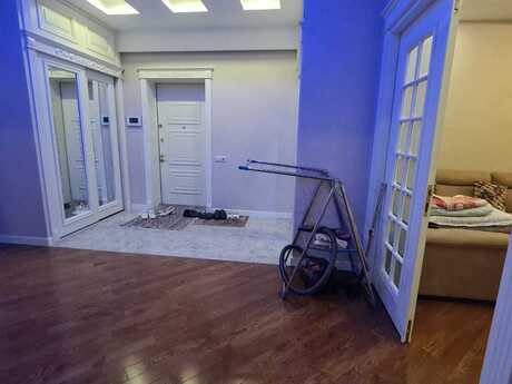 3 otaqlı mənzil, 135 m², İnşaatçılar: 670 000 ₼ 4