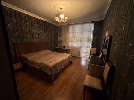 3-комнатная квартира, 124 м², İnşaatçılar: 258 000 ₼ 3