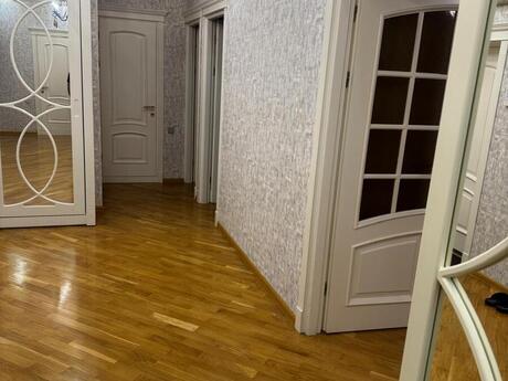4 otaqlı mənzil, 165 m², Azadlıq Prospekti: 470 000 ₼ 2